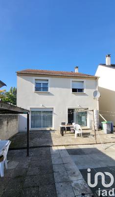 Maison - 167 m² - 6 pièces