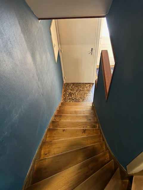 Maison - 80 m² - 8 pièces