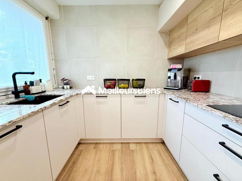 Appartement - 116 m² - 5 pièces