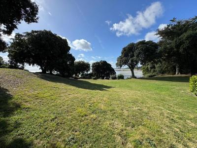 Maison - 195 m² - 6 pièces