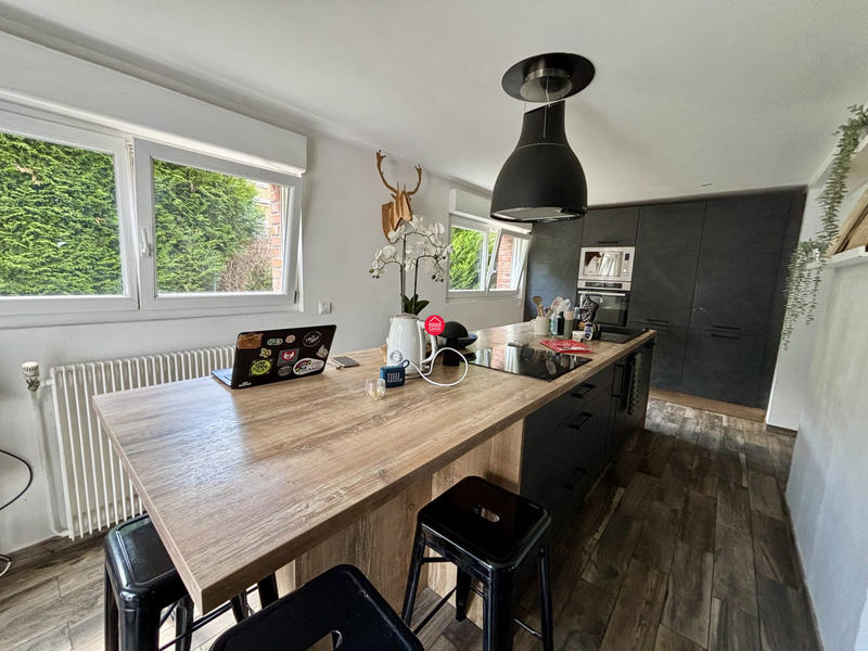 Maison - 140 m² - 7 pièces