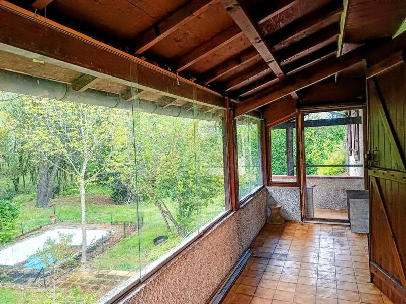 Propriété - 209 m² - 10 pièces