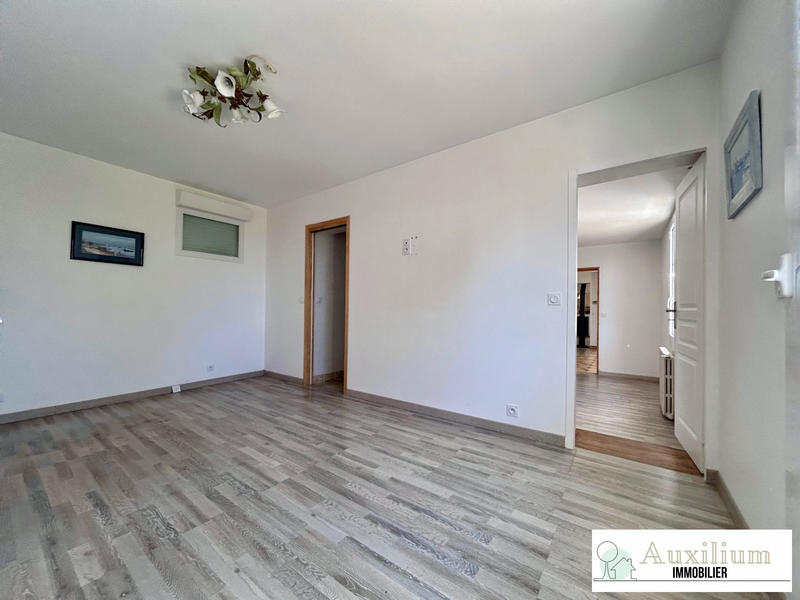 Maison ancienne - 197 m² - 7 pièces