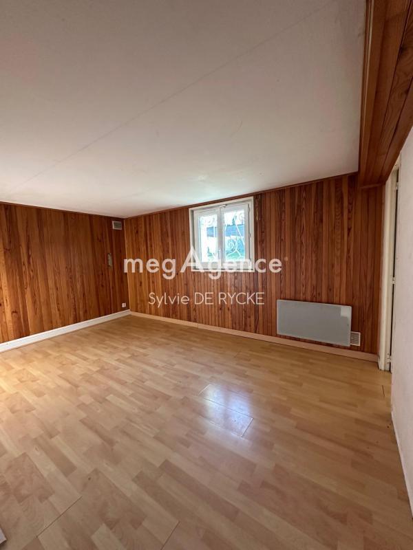 Maison - 162 m² - 8 pièces