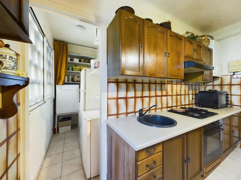 Appartement - 100 m² - 4 pièces