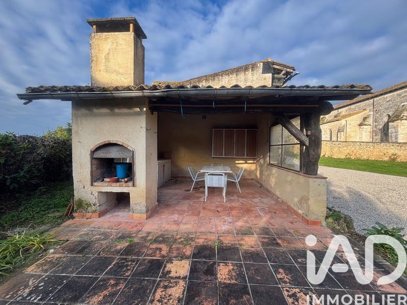 Maison - 185 m² - 9 pièces