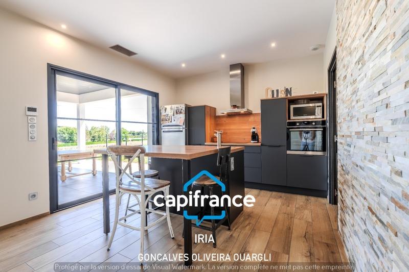 Maison - 144 m² - 5 pièces