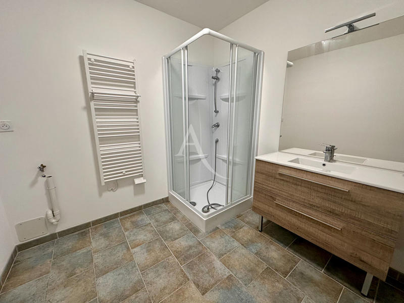 Appartement - 116 m² - 6 pièces