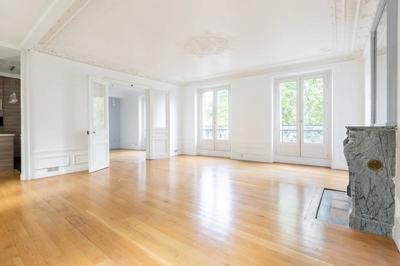 Appartement - 110 m² - 5 pièces