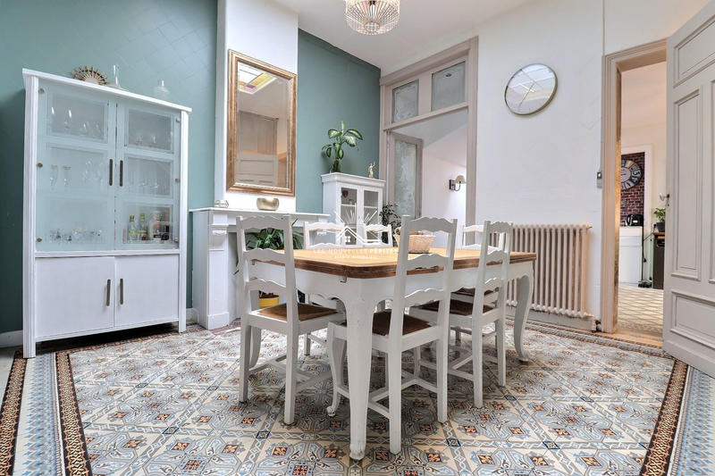 Maison - 145 m² - 5 pièces