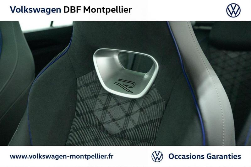 Volkswagen Passat 1.5 eTSI Opf 150 Dsg7 R-Line