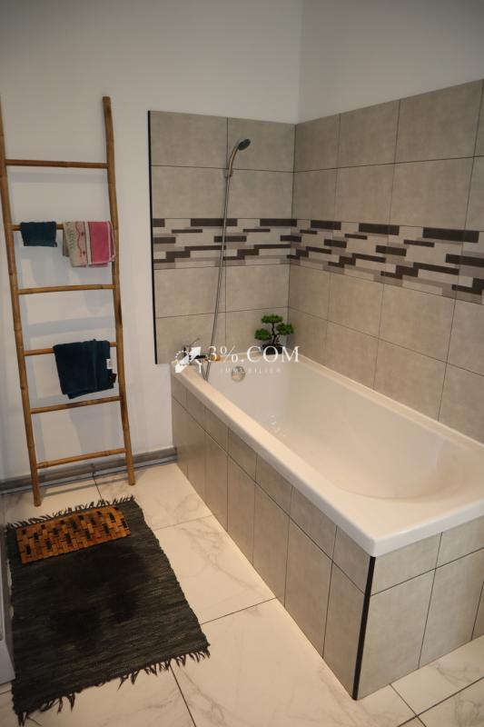 Maison - 204 m² - 8 pièces