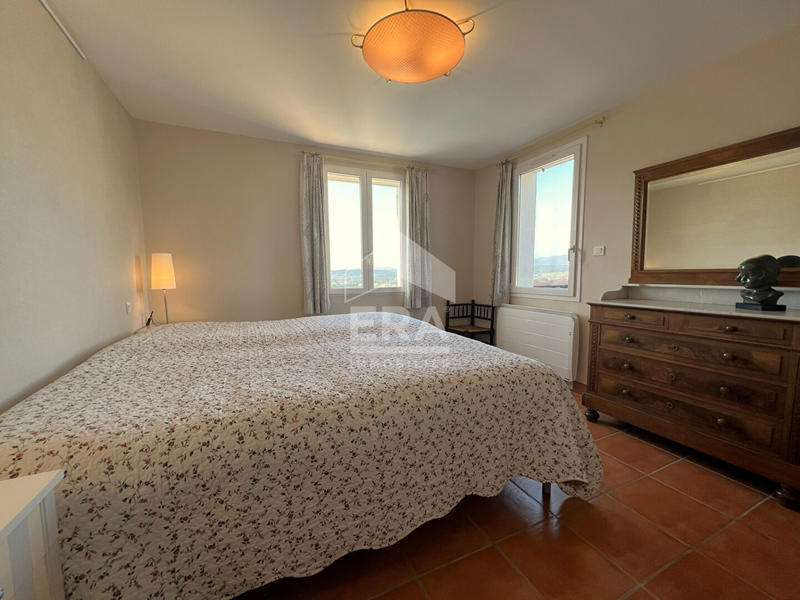 Maison - 172 m² - 8 pièces