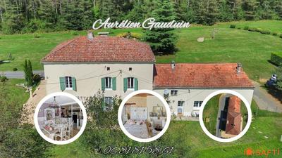 Maison - 263 m² - 12 pièces