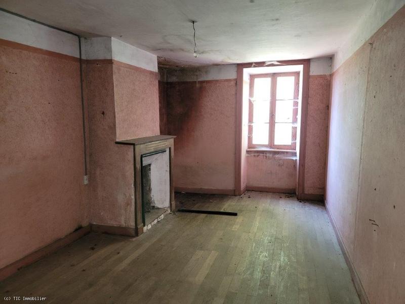 Maison - 235 m² - 9 pièces