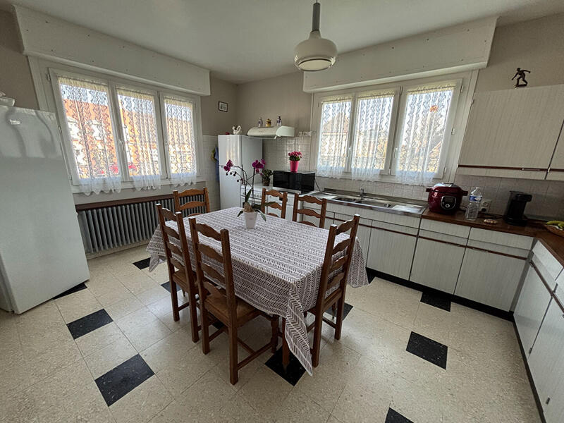 Maison - 149 m² - 5 pièces