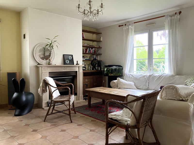 Maison - 145 m² - 7 pièces