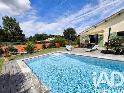 Maison - 140 m² - 5 pièces