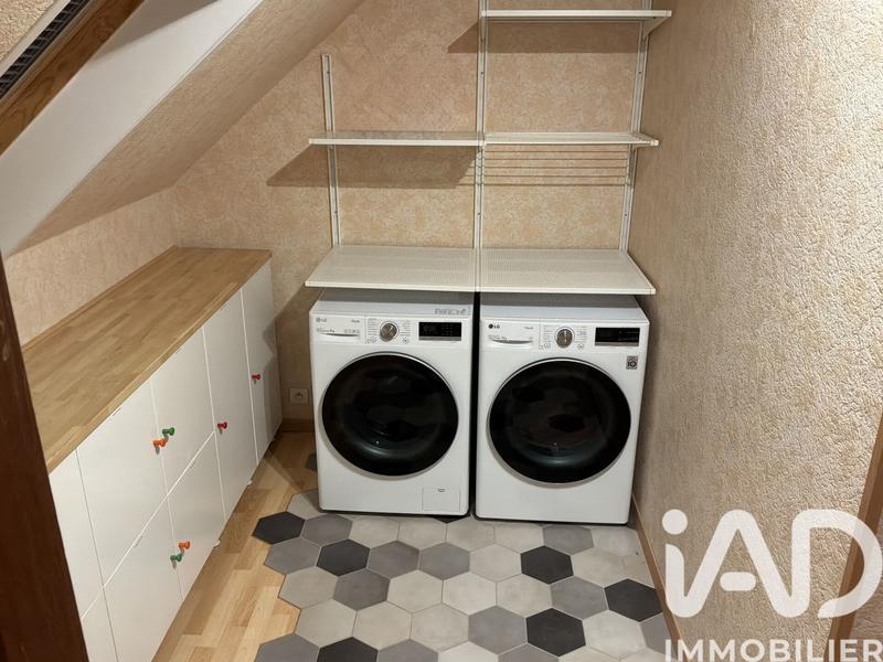 Maison - 133 m² - 10 pièces