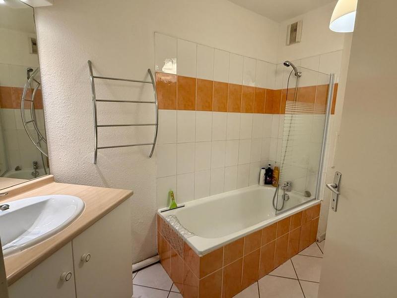Appartement - 49 m² - 2 pièces