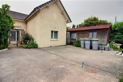 Maison - 160 m² - 6 pièces