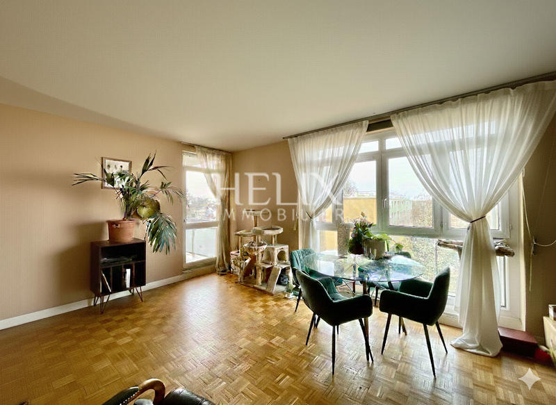 Appartement - 84 m² - 4 pièces