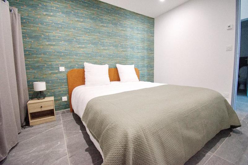 Maison - 363 m² - 12 pièces