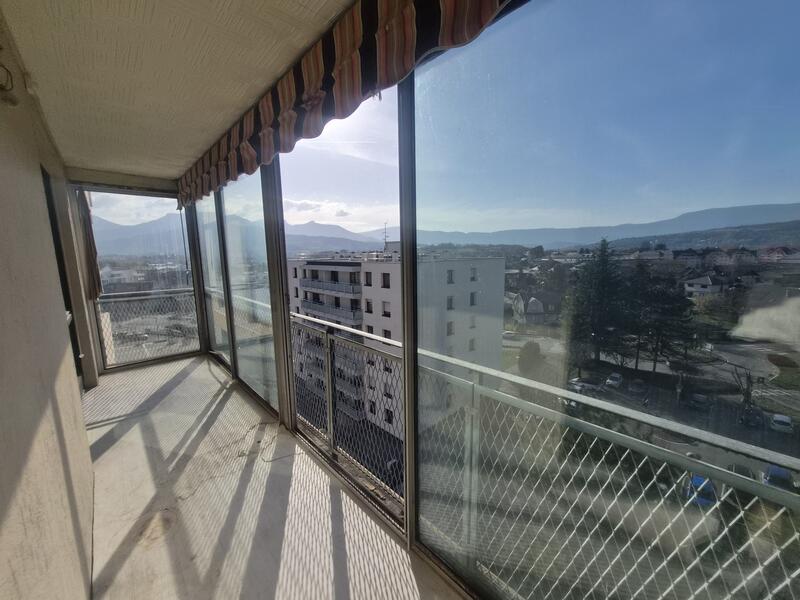 Appartement - 97 m² - 5 pièces