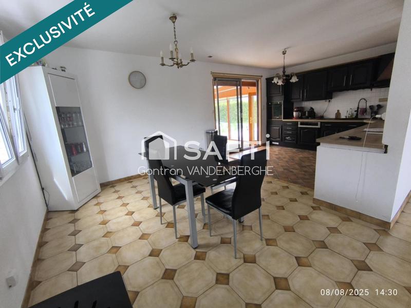 Maison - 94 m² - 5 pièces