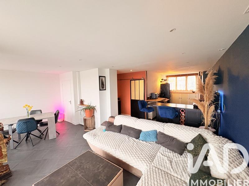 Appartement - 82 m² - 3 pièces