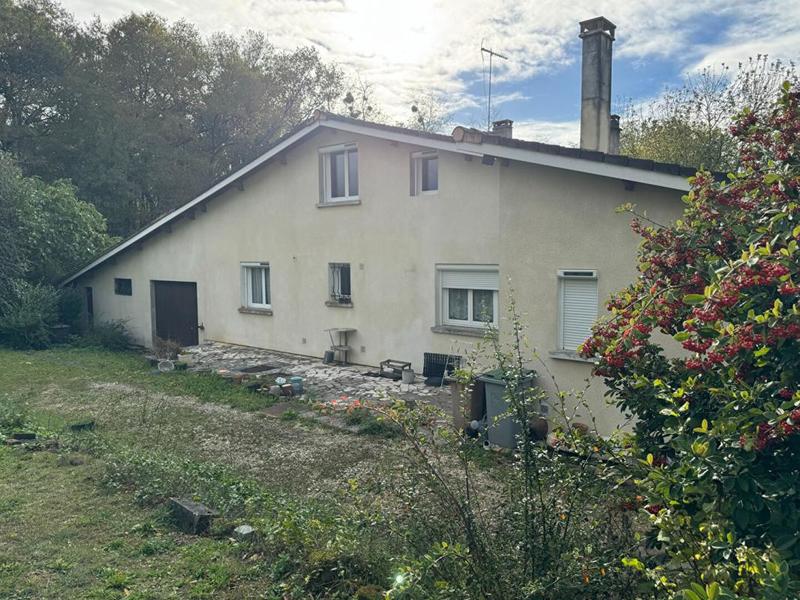 Maison - 147 m² - 6 pièces