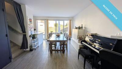 Maison - 88 m² - 5 pièces