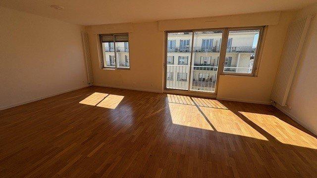 Appartement - 85 m² - 3 pièces