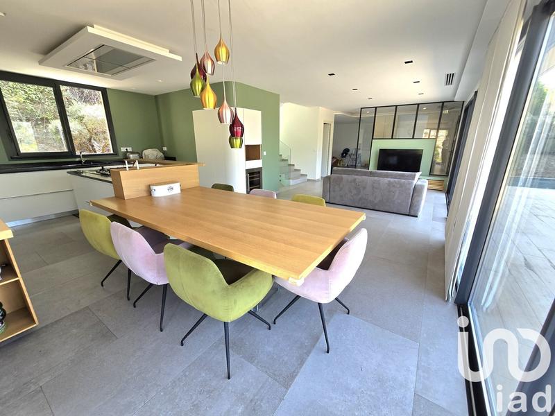 Maison de maîtres - 160 m² - 6 pièces