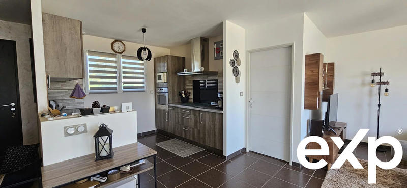 Maison - 99 m² - 4 pièces