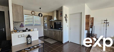 Maison - 99 m² - 4 pièces