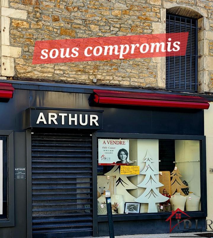 Immeuble - 160 m² - 2 pièces