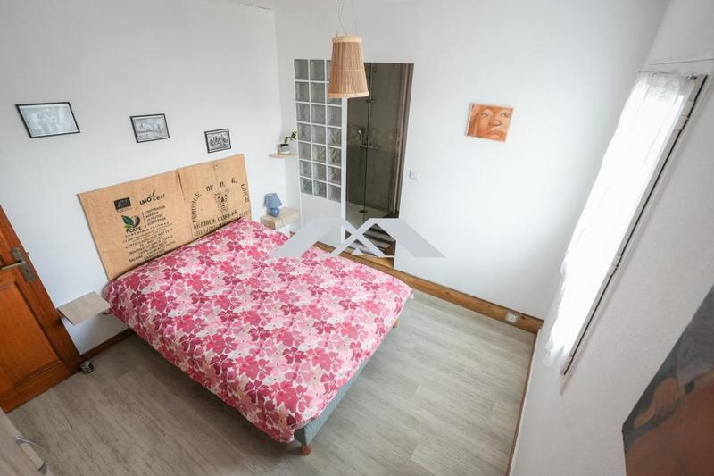 Villa - 196 m² - 8 pièces