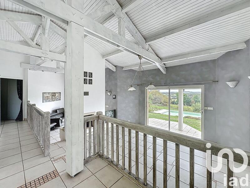 Maison - 130 m² - 5 pièces