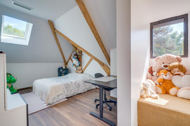 Maison - 180 m² - 6 pièces