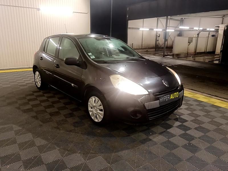 Renault Clio III 1.2 16v 75 Pack Clim
