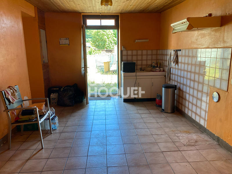 Maison - 200 m² - 3 pièces