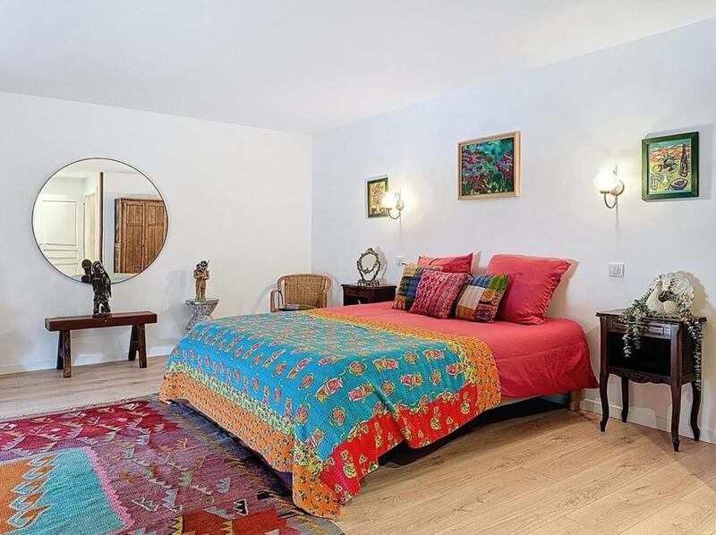 Demeure - 420 m² - 12 pièces