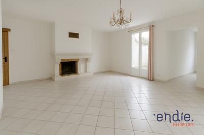 Maison - 160 m² - 5 pièces