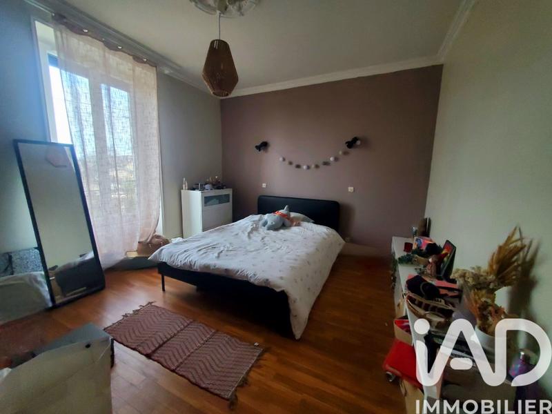 Maison - 122 m² - 5 pièces