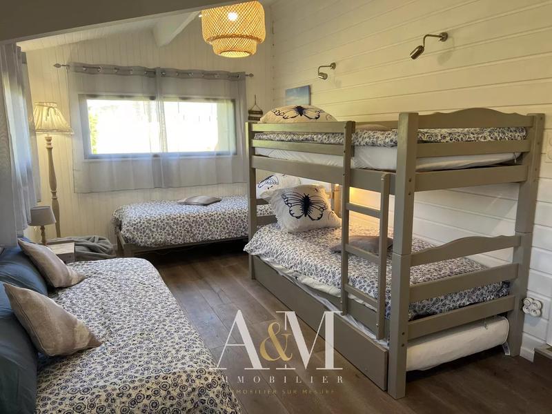 Maison - 160 m² - 6 pièces