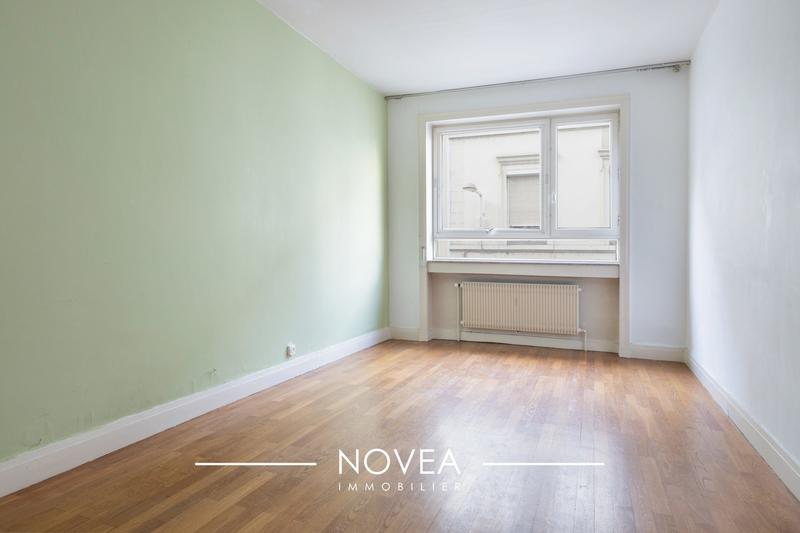 Appartement - 135 m² - 6 pièces