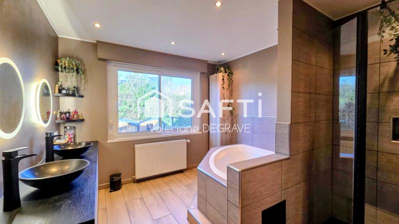 Maison - 155 m² - 5 pièces