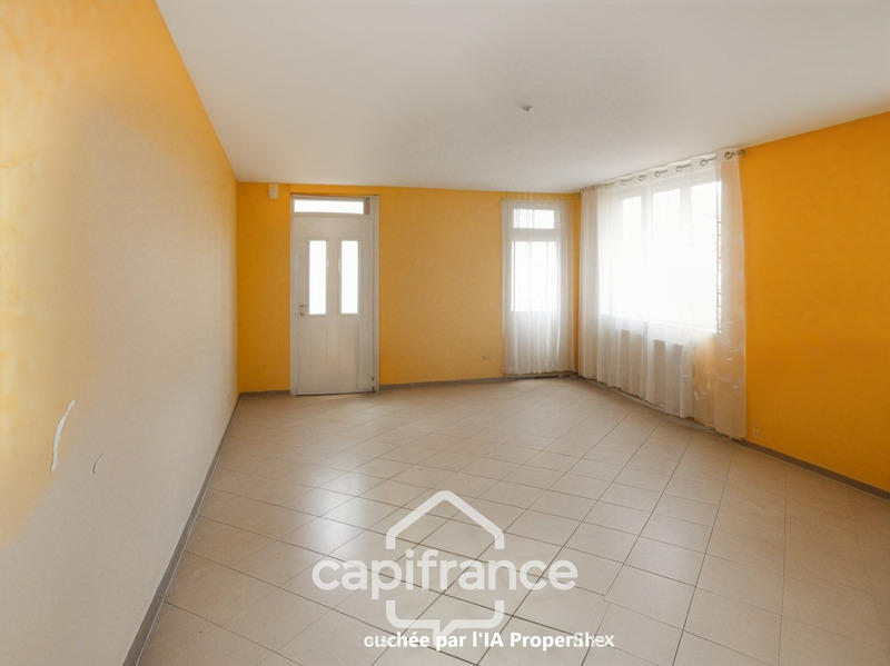 Maison - 104 m² - 6 pièces