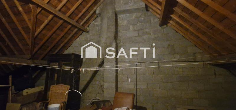 Maison - 180 m² - 8 pièces